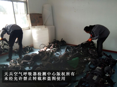 核对背板基本信息